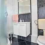 Semesterbostad In With Jacuzzi Prugovo